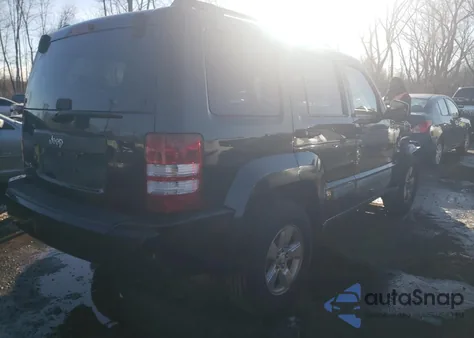 2010 Jeep Liberty Sport from USA, damaged, VIN 1J4PN2GKXAW168837